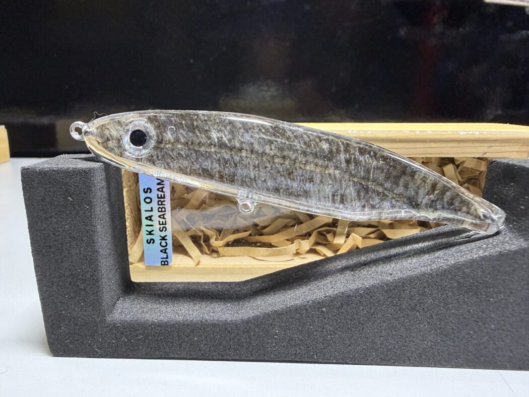 Sinking Pencil Spinning RYGOSY Skialos Premium 95 19.5g - Image 4
